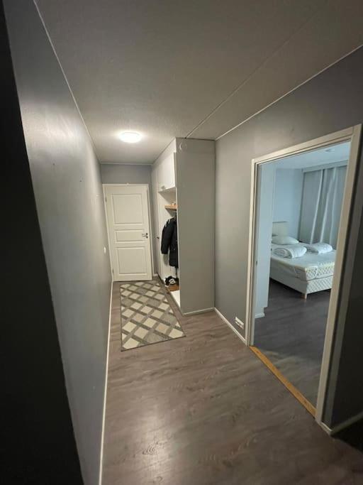 Tilava Kaksio, Saunalla Ja Saehkoeauton Latauksella. Tampere Extérieur photo
